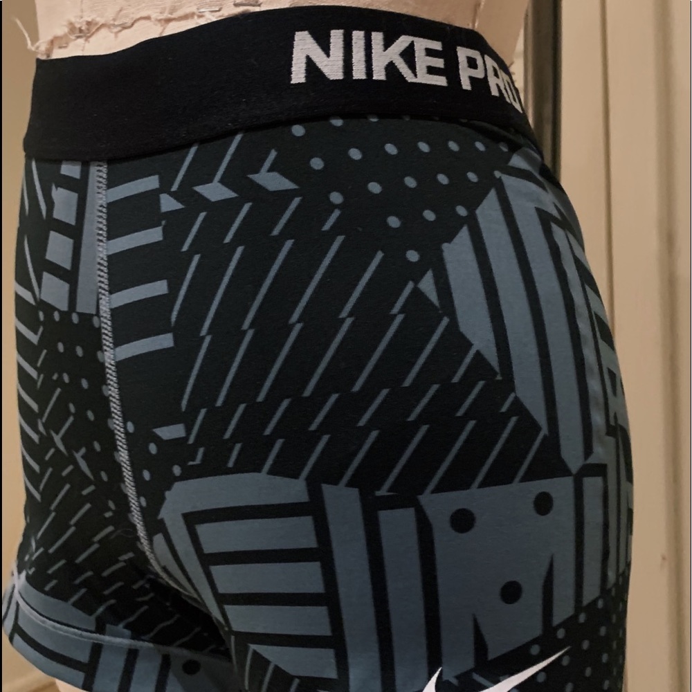 Nike Pro Women’s Training Shorts (spandx)